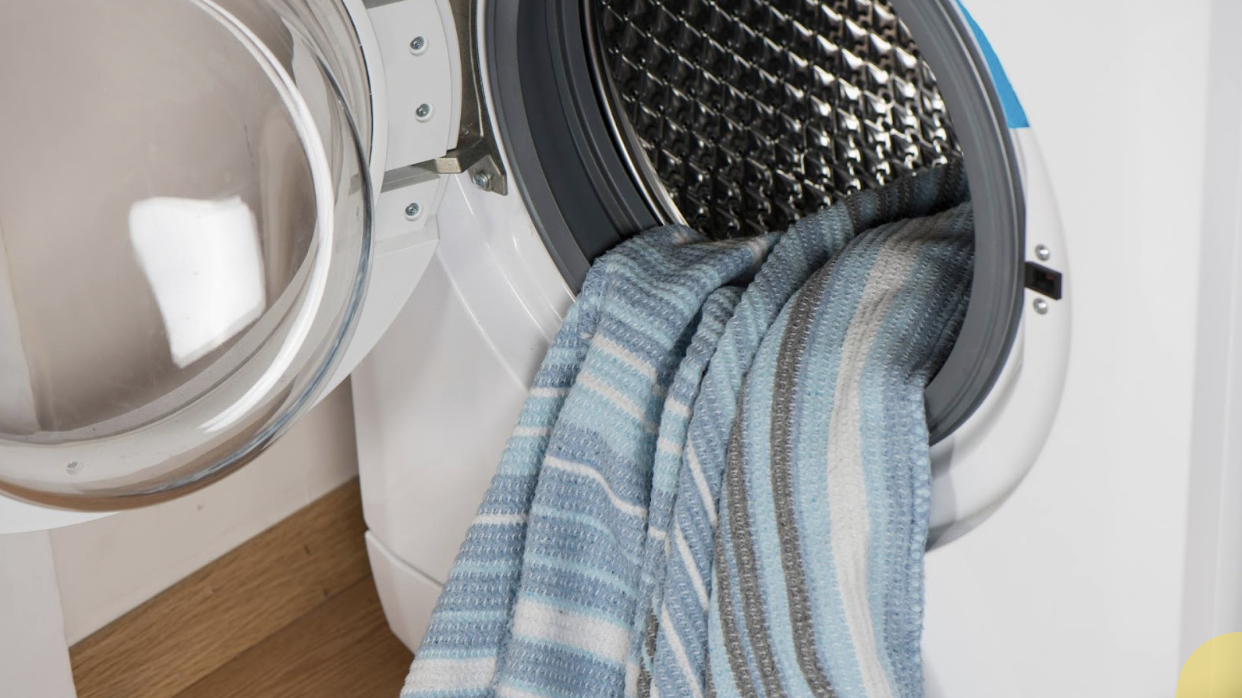 How to Wash Blankets Wholesale Sock Deals